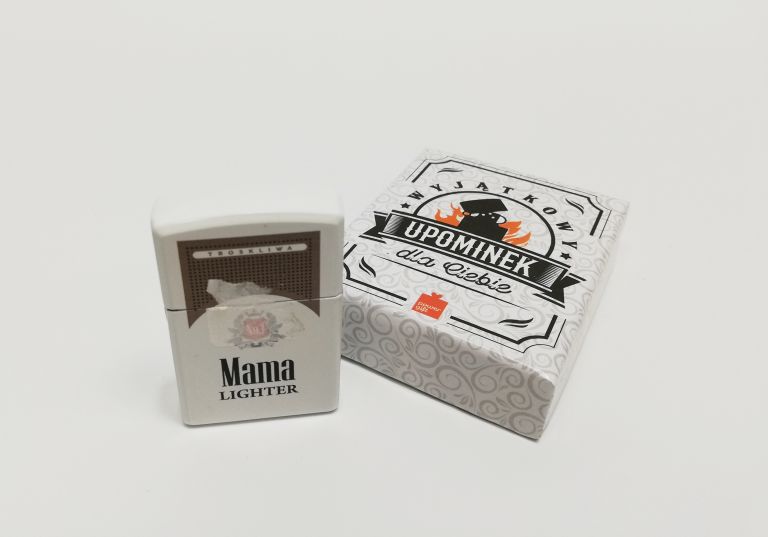 zapalniczka-gazowa-pudelko-mama-hubska-82-wroclaw