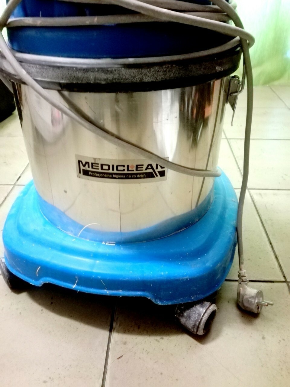 odkurzacz-przemyslowy-mediclean-1000w-marka-inny-producent
