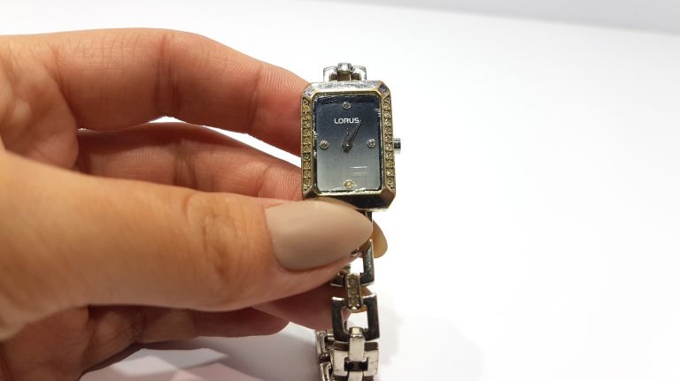 zegarek-damski-lorus-1n00-x269-ksztalt-koperty-prostokatna