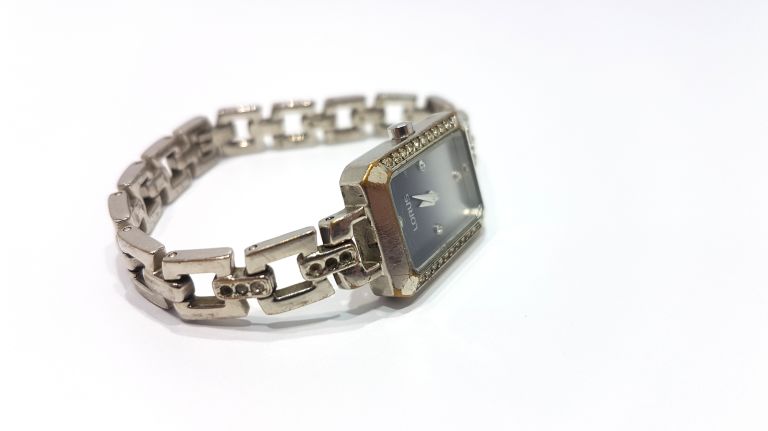 zegarek-damski-lorus-1n00-x269-typ-nareczny