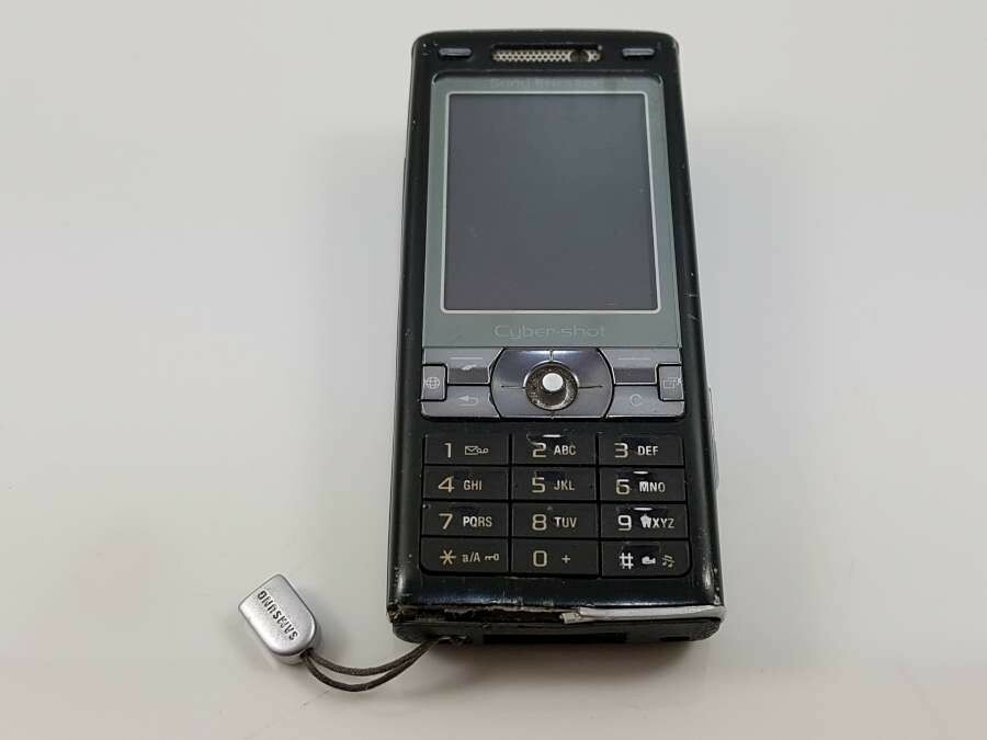 telefon-sony-ericsson-k800i-plus-gsm-typ-telefon-komorkowy