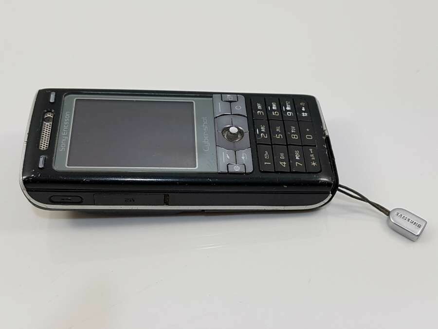 telefon-sony-ericsson-k800i-plus-gsm-wbudowana-pamiec-64-mb