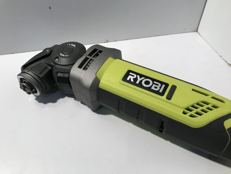 NARZĘDZIE WIELOFUNKCYJNE RYOBI RMT 300-SA KOMPLET