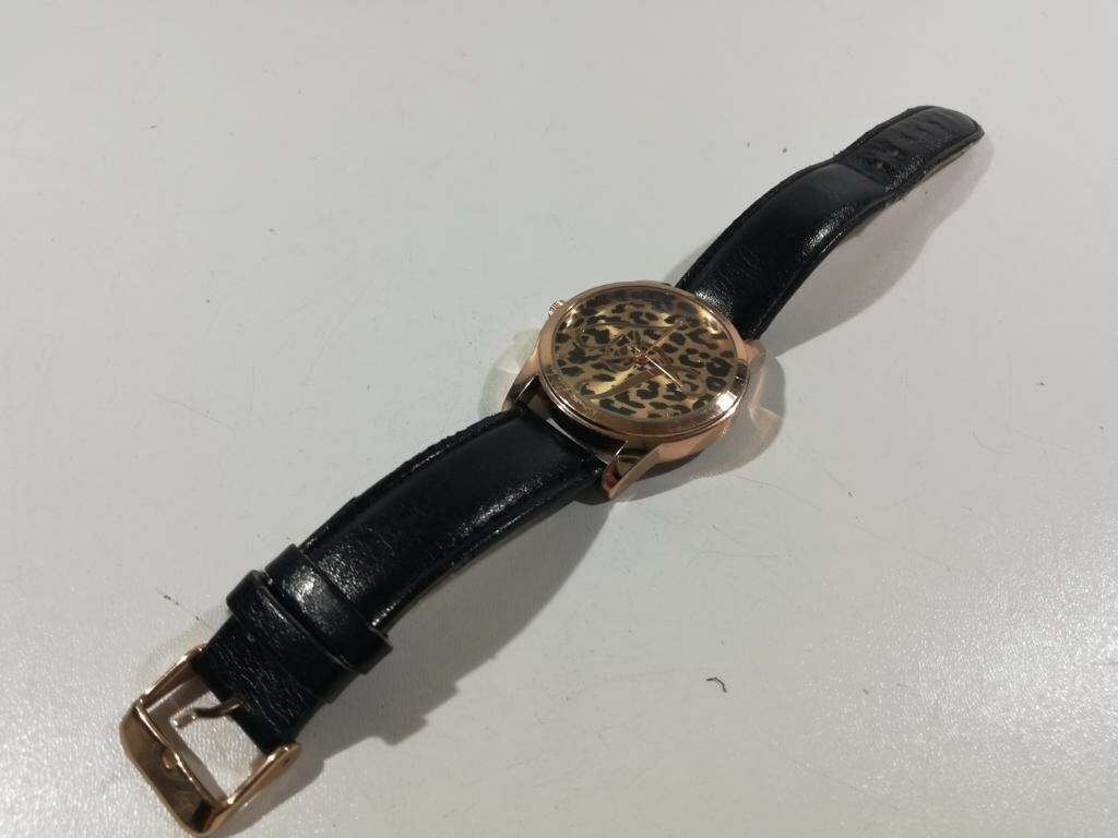 zegarek-panterka-skorzany-pasek-mechanizm-inny
