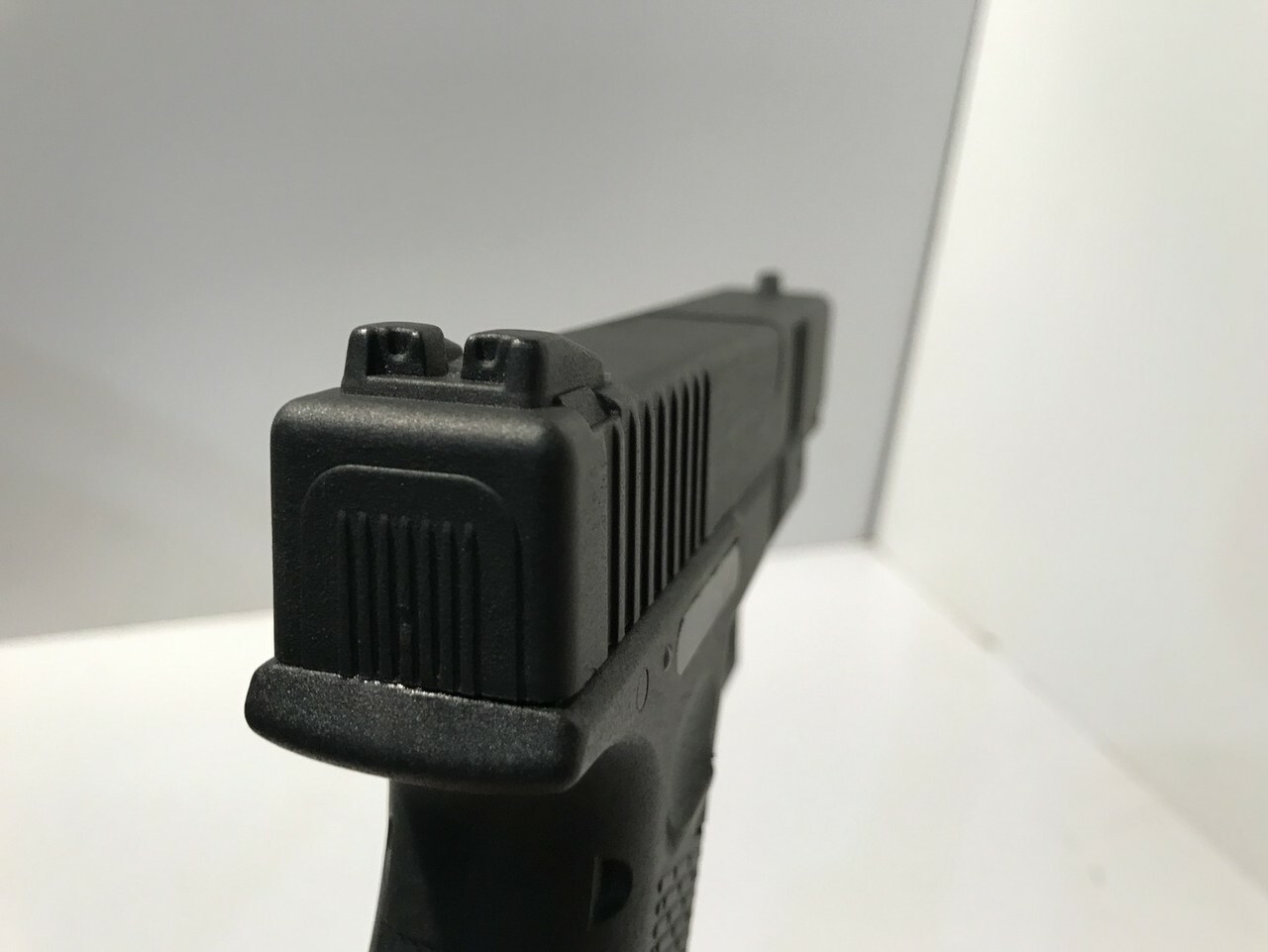 pistolet-gazowy-rmg-19-pro-model-pmg-19-pro