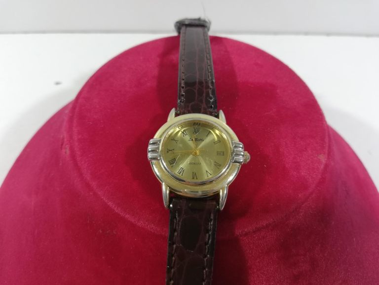 ZEGAREK DAMSKI LA BELLE QUARTZ SKÓRZANA BRANSOLET