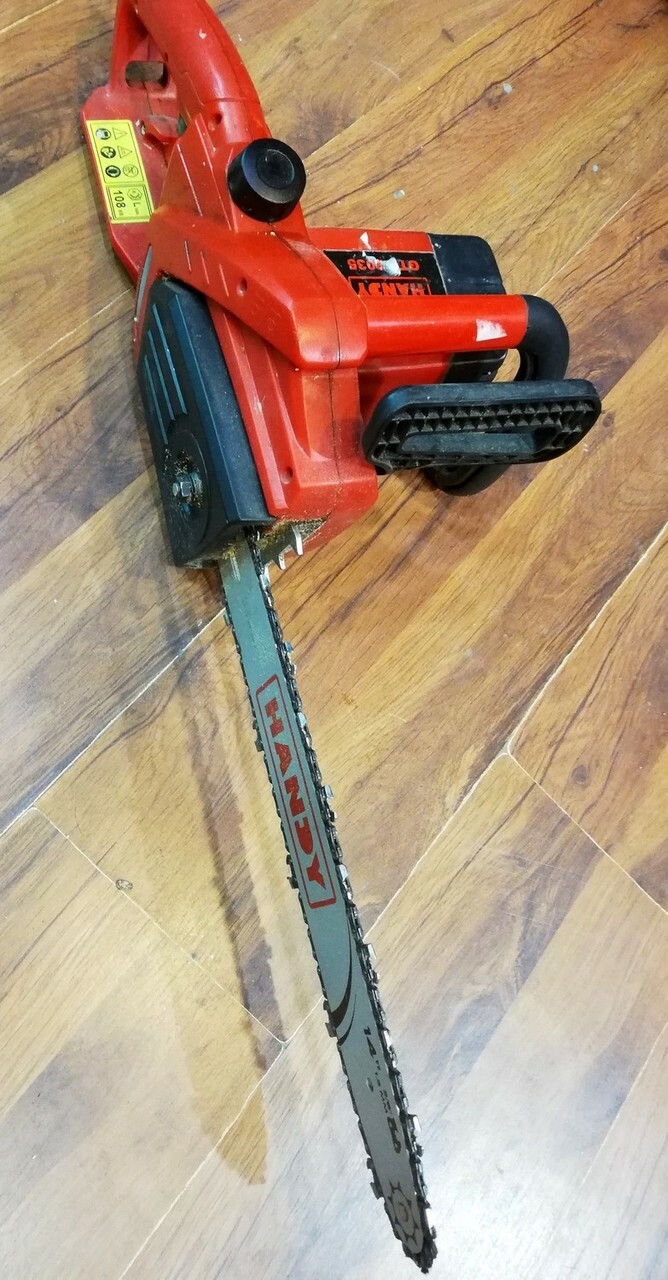 pila-elektryczna-uszkodzona-product-id