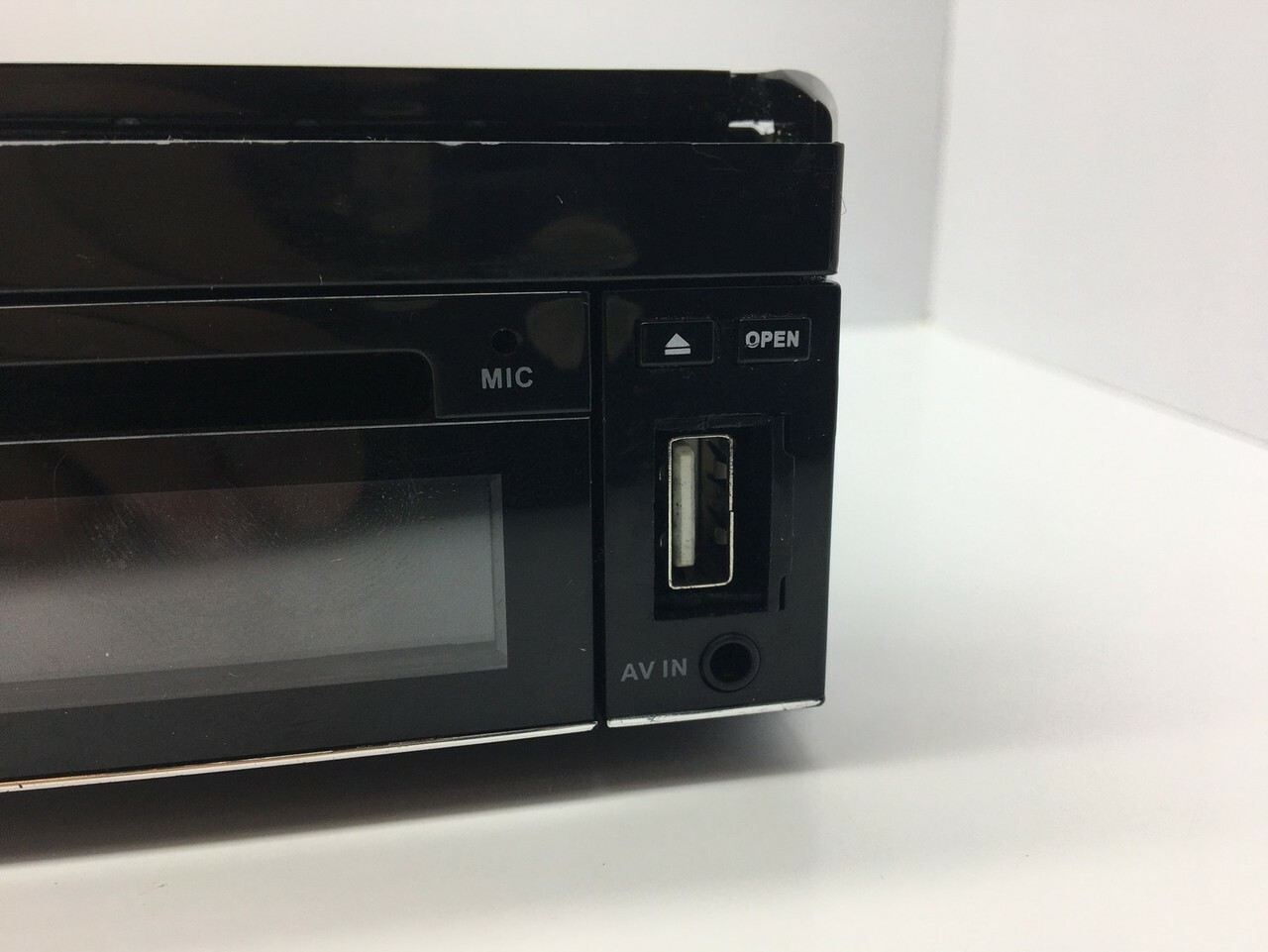 radio-samochodowe-aeg-opis-stan-uzywany