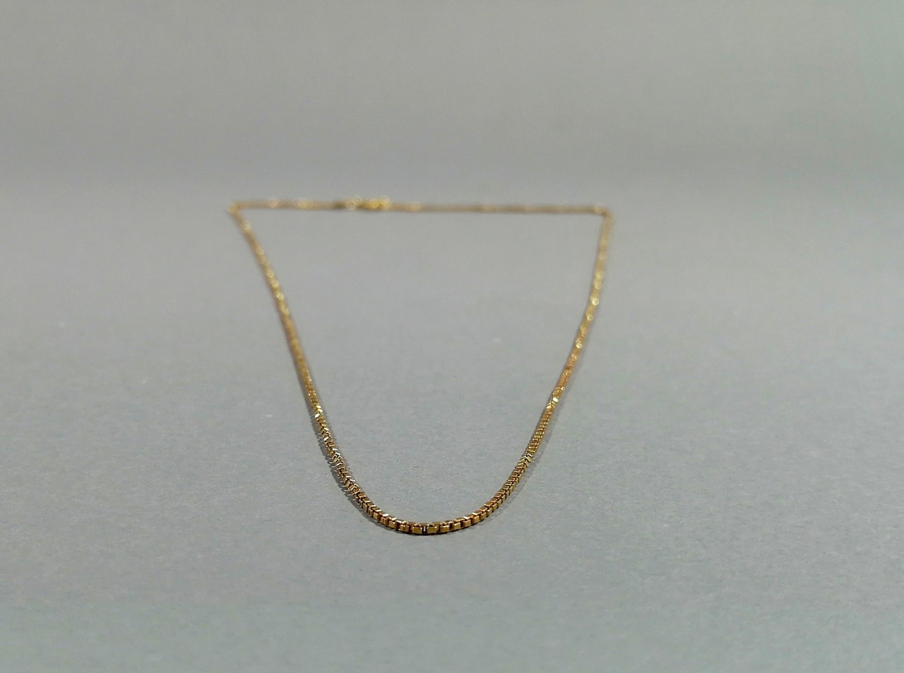 uzywany-zloty-lancuszek-w36-p585-material-zloto