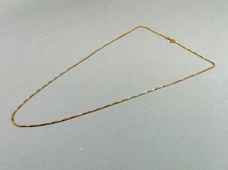 uzywany-zloty-lancuszek-w36-p585-splot-kostka