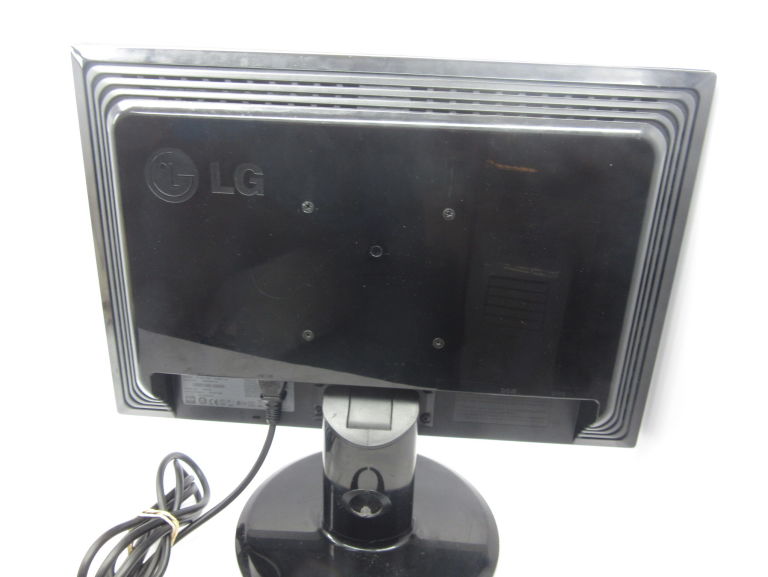 MONITOR LG FLATRON 206