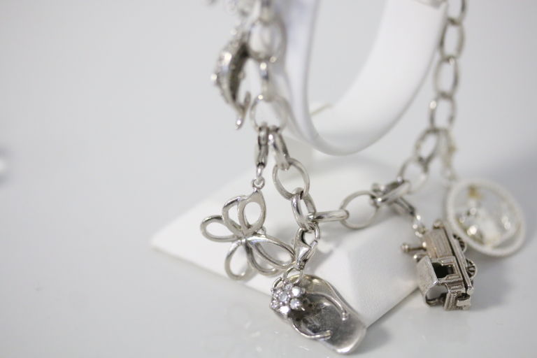 srebrna-bransoletka-z-charmsami-2563g-925-20cm-dlugosc-calkowita-20