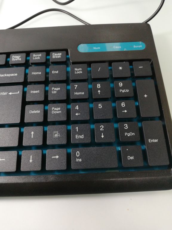 klawiatura-tracer-reef-stan-uzywany