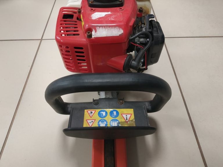 NOŻYCE SPALINOWE DO ŻYWOPŁOTU MTD HT 55 B