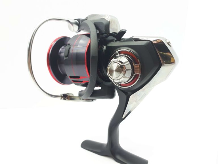 KOŁOWROTEK DAIWA FUEGO 2500D GWARANCJA