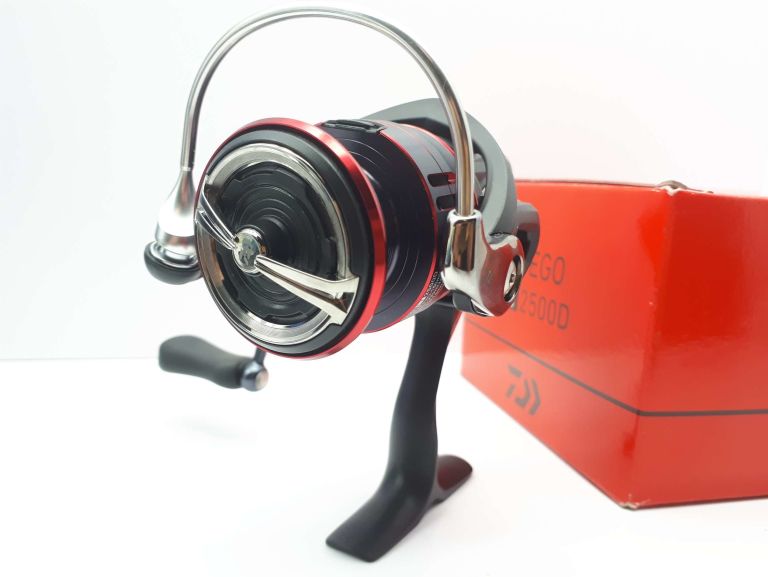 KOŁOWROTEK DAIWA FUEGO 2500D GWARANCJA
