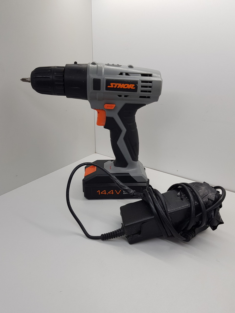 wkretarka-sthor-144v-stan-uzywany