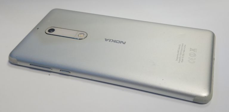 NOKIA 5