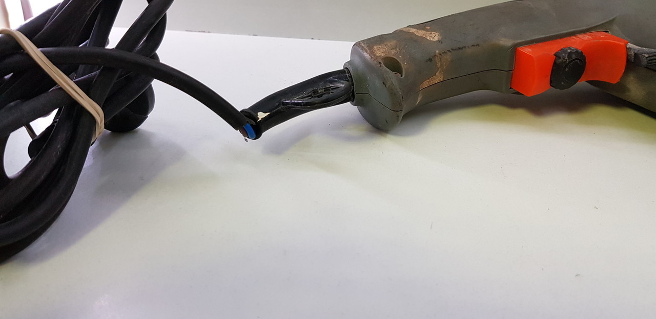 wiertarka-udarowa-sthor-79082-typ-uchwytu-samozaciskowy