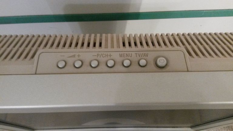 TV/MONITOR UNIVERSUM 81084