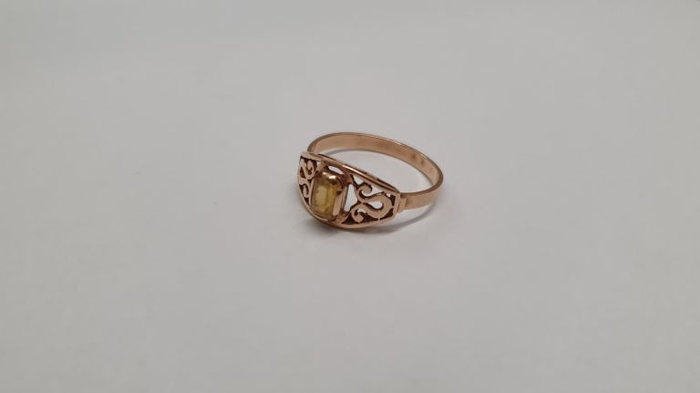 zloty-pierscionek-585-256g-stan-uzywany