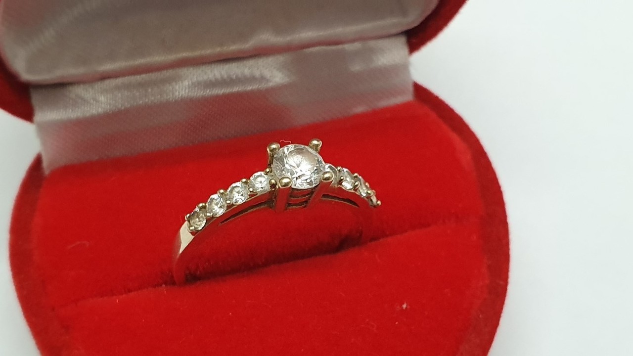 piekny-zloty-pierscionek-pr333-184g-stan-uzywany