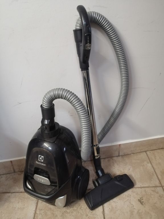 ODKURZACZ ELECTROLUX Z9940 EL