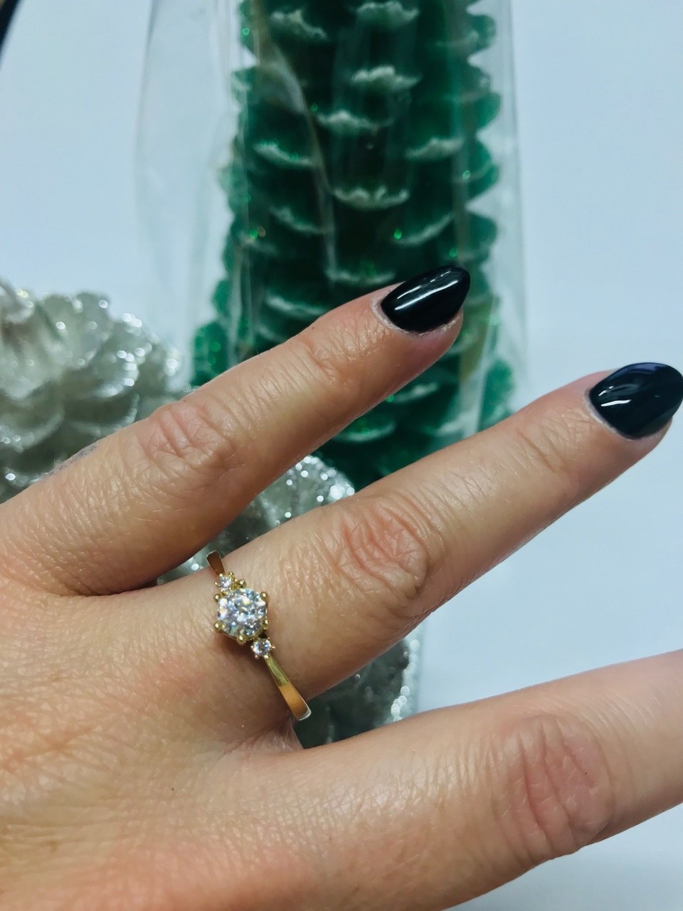 wyjatkowy-zloty-pierscionek-proby-585-r25-kamien-cyrkonia