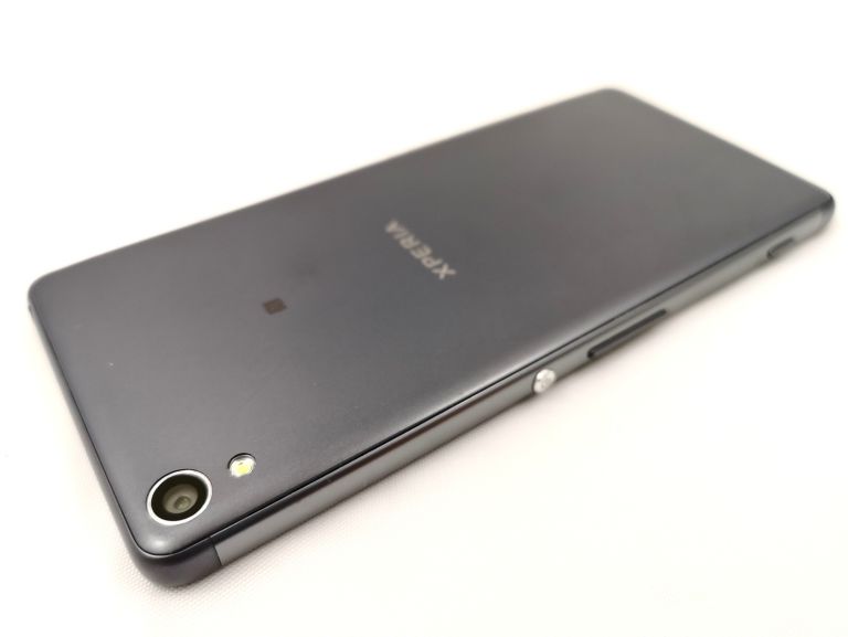 TELEFON SONY XPERIA XA F3111