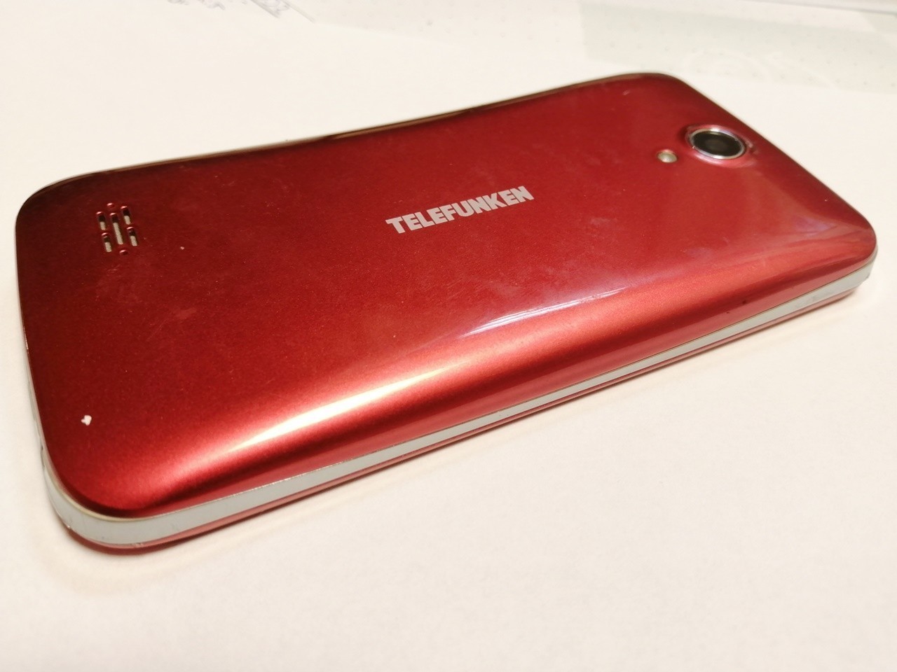 telefunken-enjoy-typ-smartfon