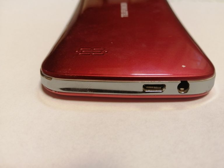 telefunken-enjoy-kolor-czerwony