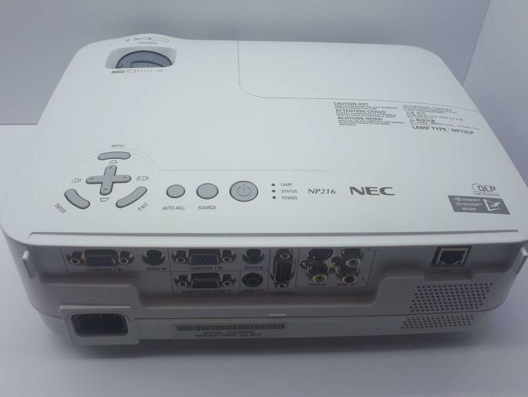 PROJEKTOR NEC NP216 180W OPIS!!!