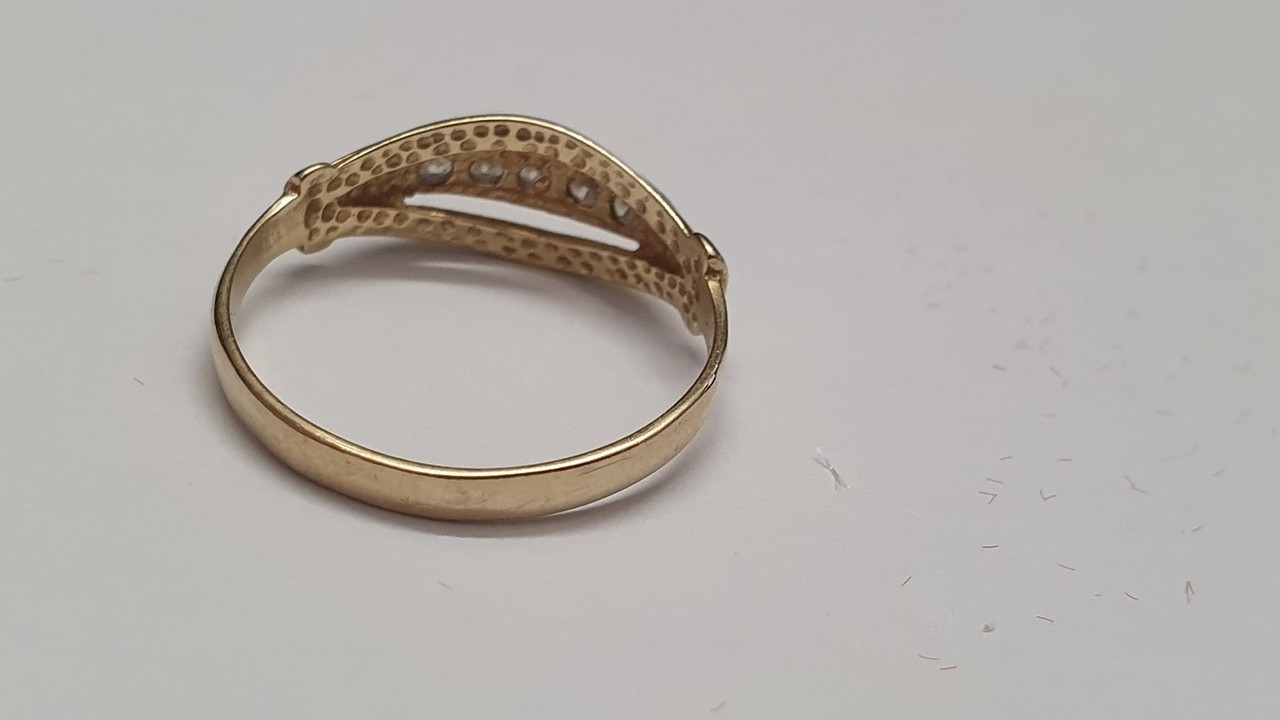 zloty-pierscionek-pr585-135g-rodzaj-wyrob-jubilerski