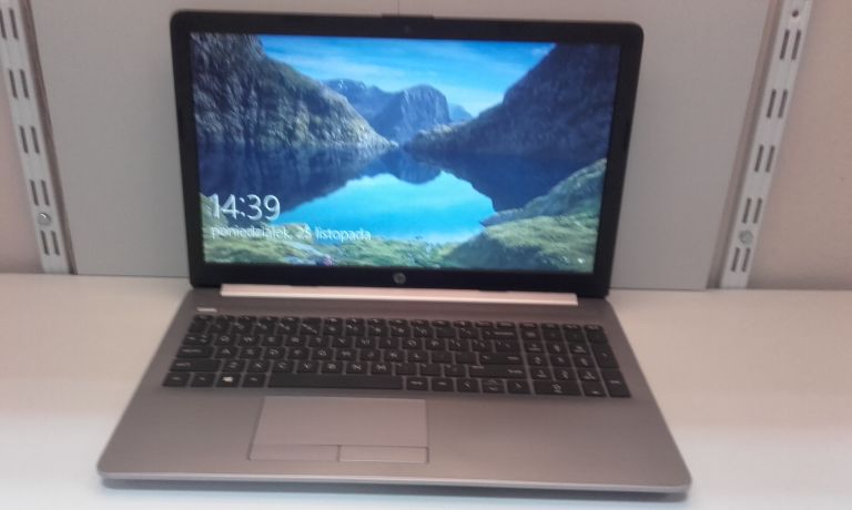 LAPTOP HP 255 G7 JAK NOWY NA GWARANCJI