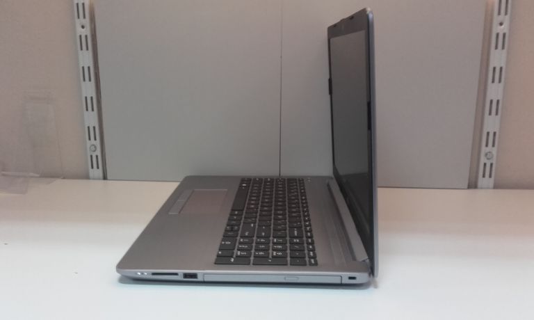 LAPTOP HP 255 G7 JAK NOWY NA GWARANCJI