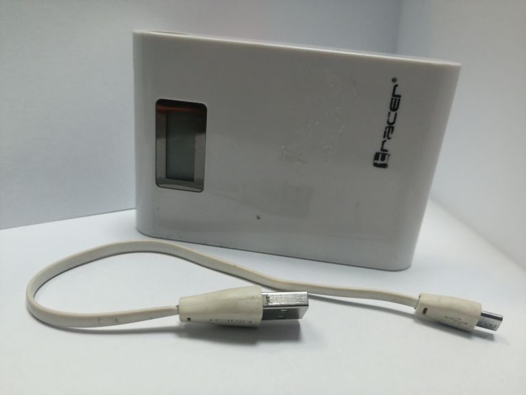 POWERBANK TRACER 10400 USZKODOZONY