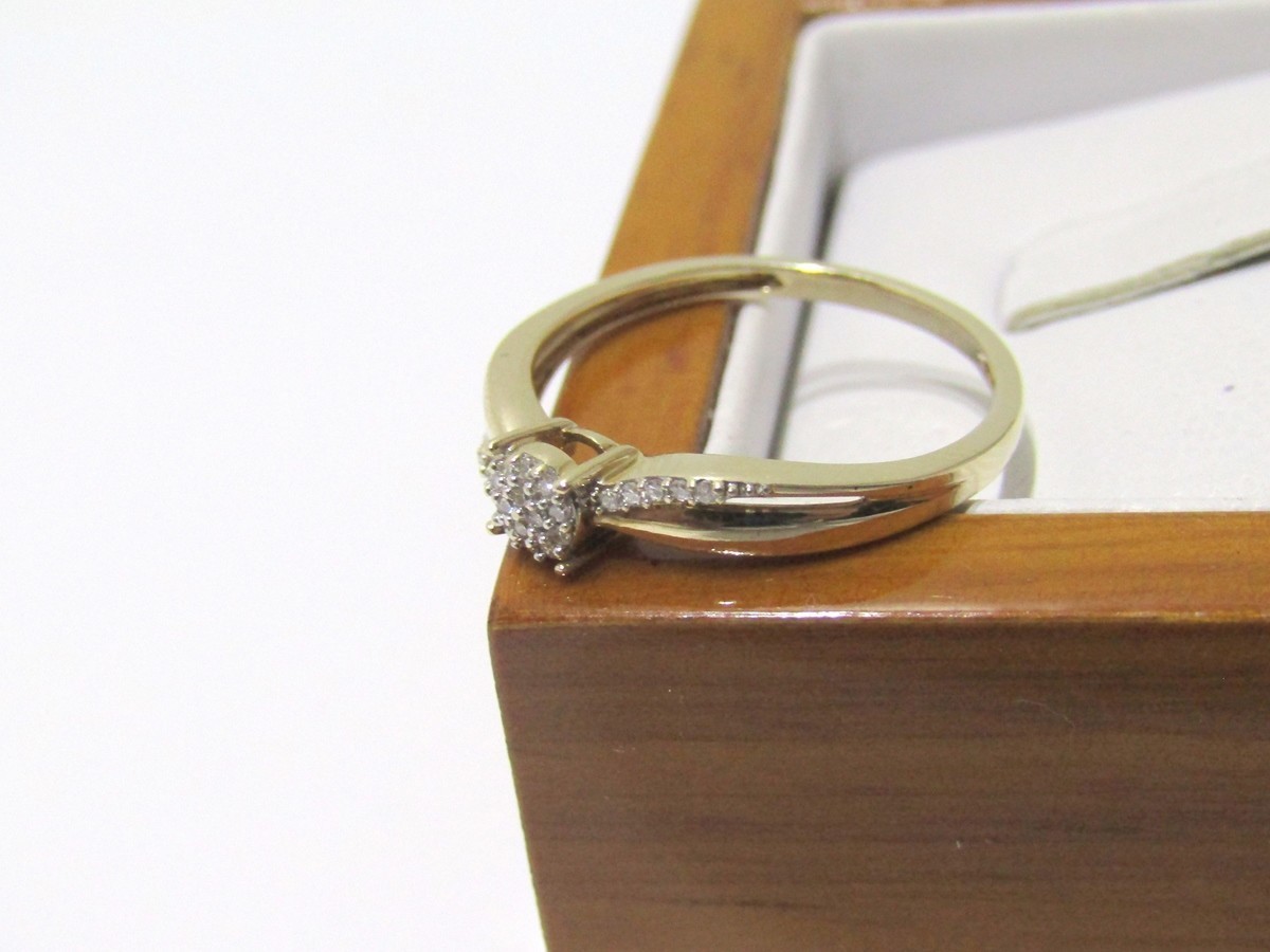 wyjatkowy-zloty-pierscionek-z-brylantami-rodzaj-2205-2