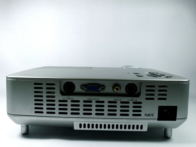 projektor-nec-np60g-komplet-kod-producenta-180910004