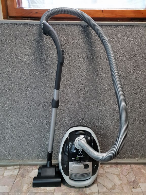 odkurzacz-electrolux-ecs54b-stan-uzywany