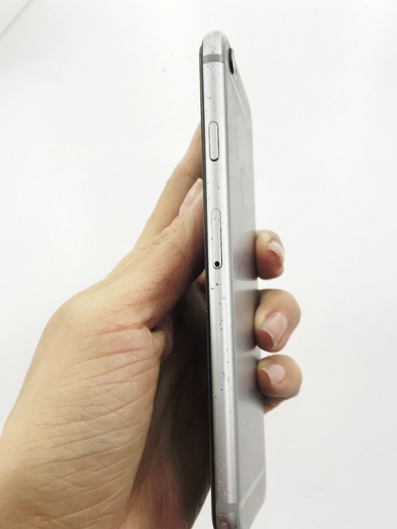 apple-iphone-6-32gb-srebny-przekatna-ekranu-47