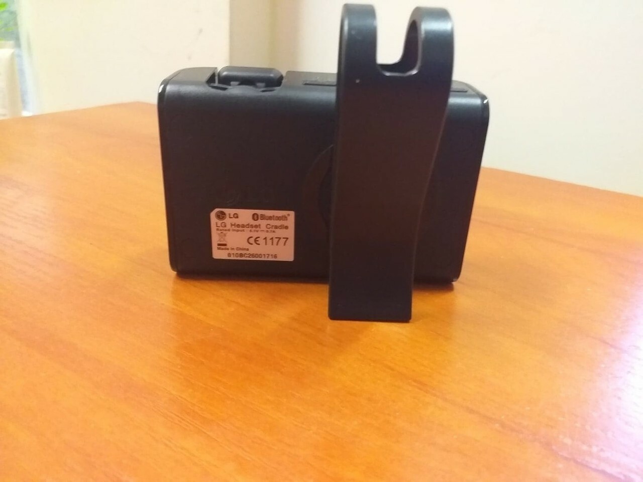 zestaw-glosnomowiacy-lg-hbm-800-stan-uzywany