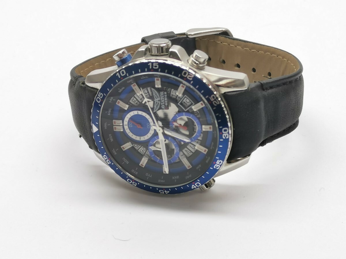 Aviator avw2122g325 hot sale