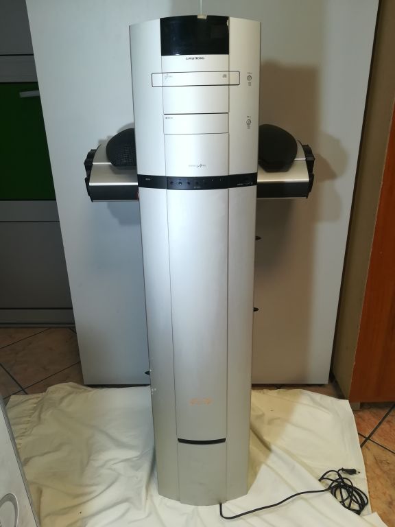 wieza-grundig-space-fidelity-dabrowskiego-30-strzegom-sj