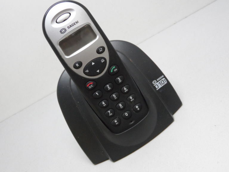 TELEFON STACJONARNY SAGEM D10T