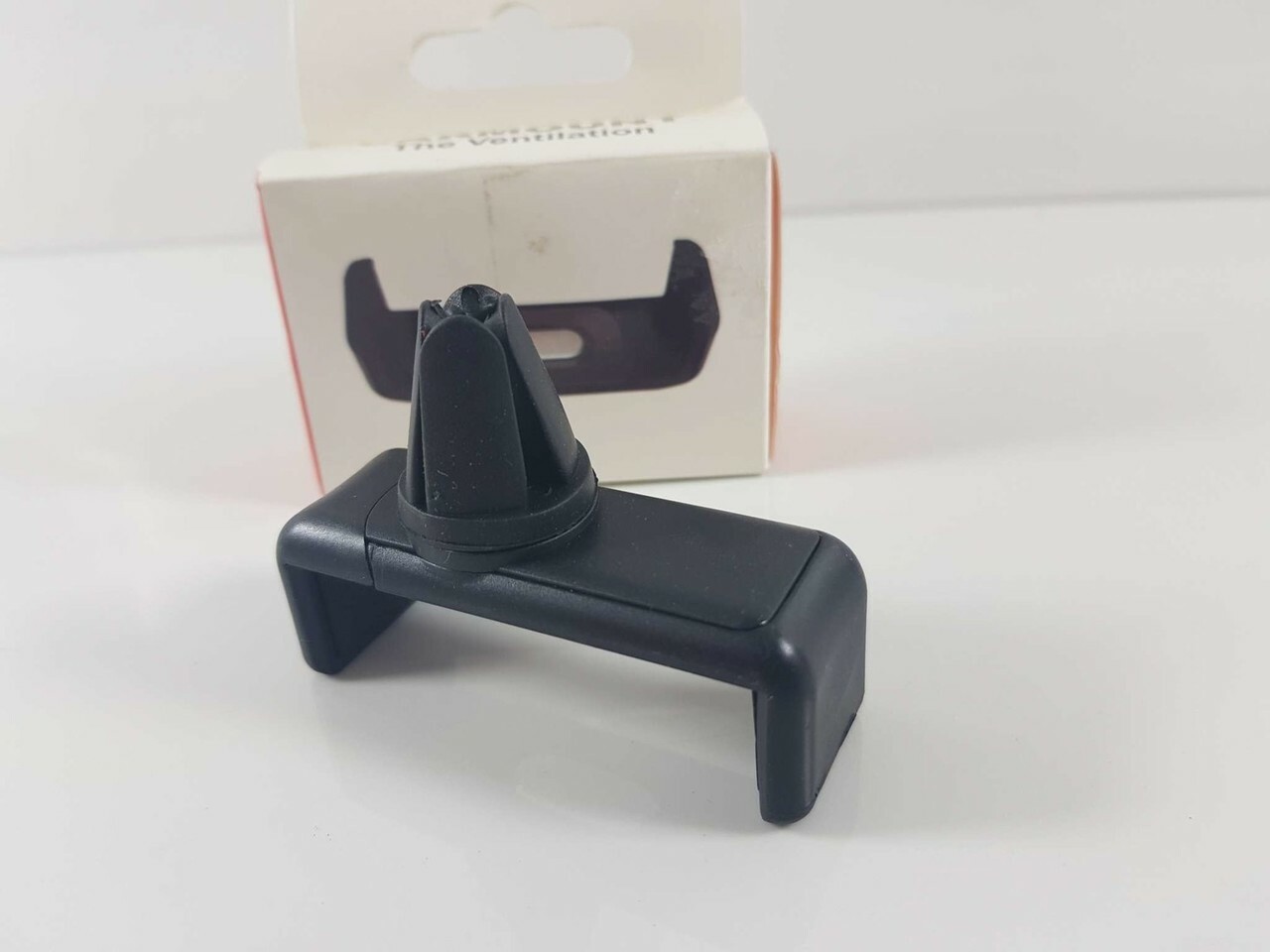 29-uchwyt-samochodowy-na-wentylacje-vega-ean-gtin-0658797527486