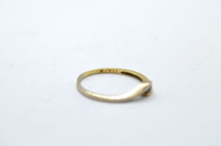 pierscionek-rodzaj-wyrob-jubilerski