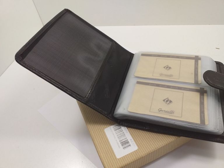 portfel-na-karty-guriatti-rodzaj-inny