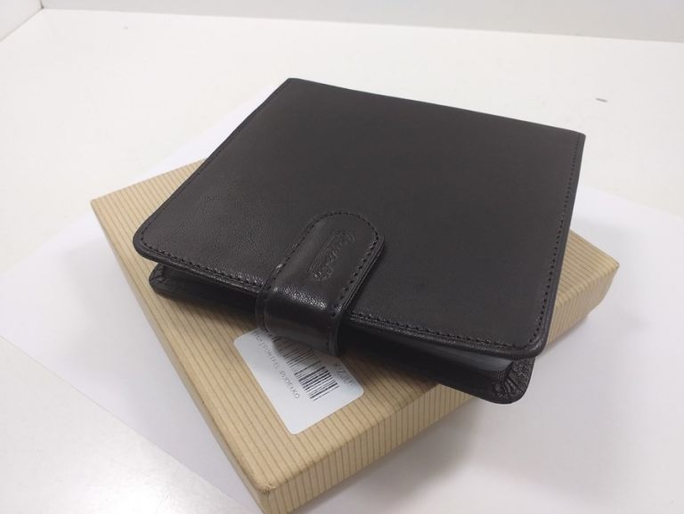 portfel-na-karty-guriatti-plec-produkt-uniseks