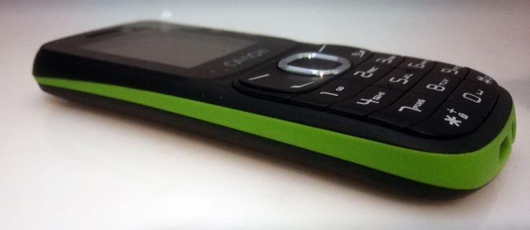 TELEFON CAVION BASE 1.7 DUAL SIM BEZ SIMLOCKA