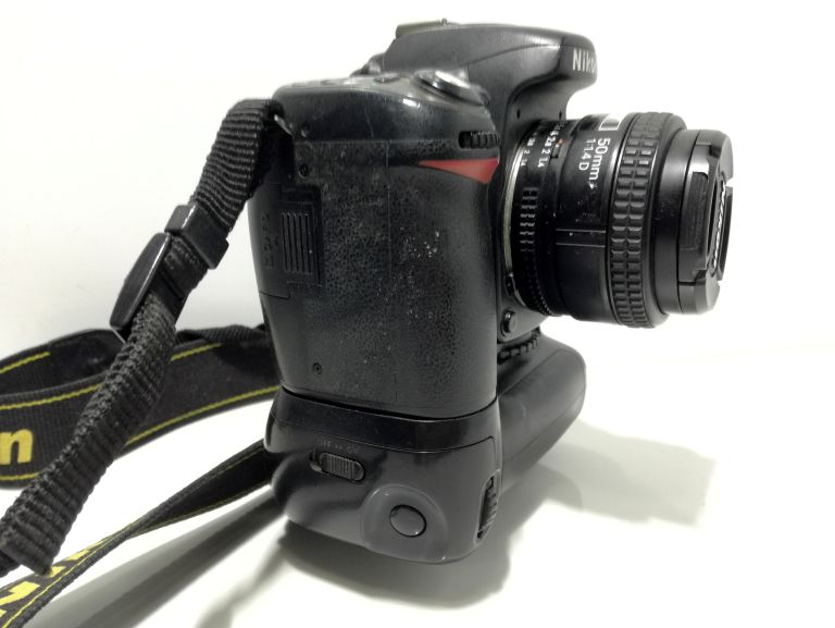 APARAT NIKON D80 + GRIP + OBIEKTYW OD LOOMBARD!!